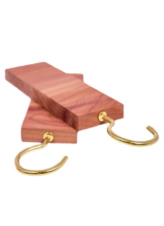 House of Cedar – Cedar Blocks Hanging 